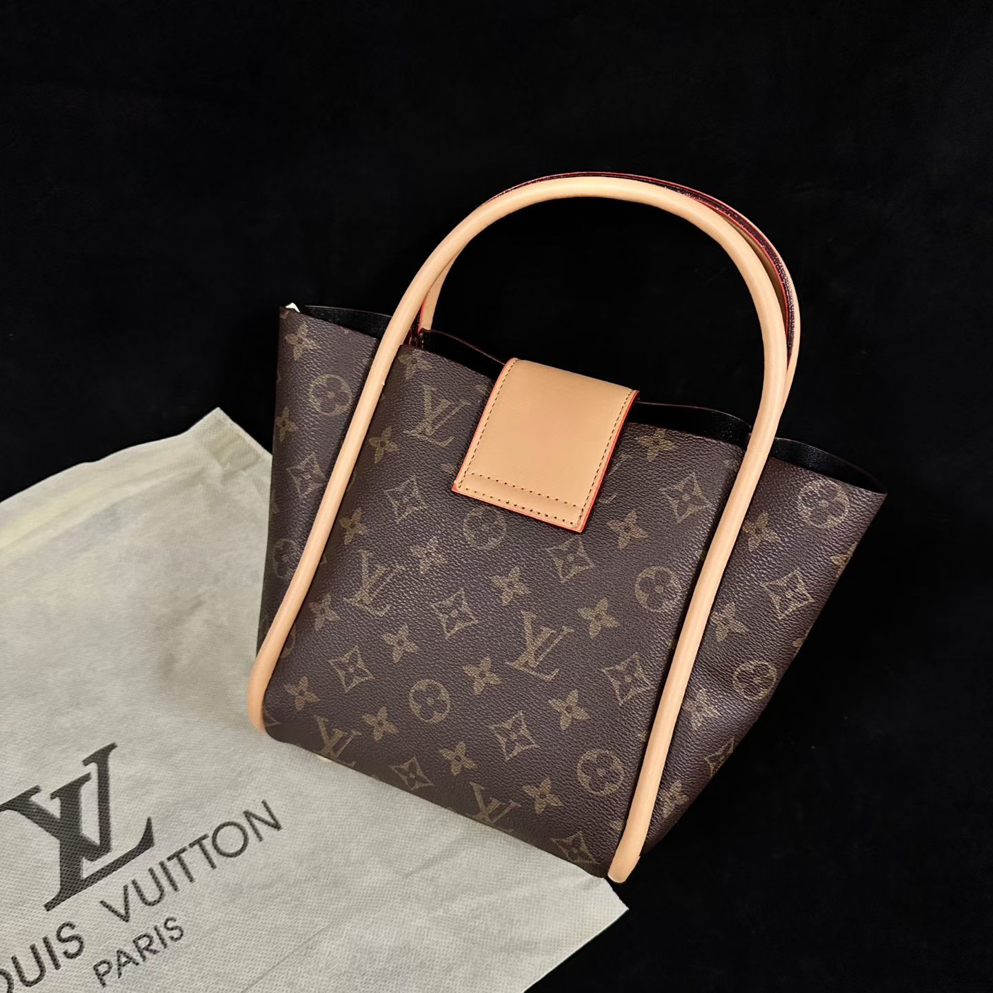 LV 手提包